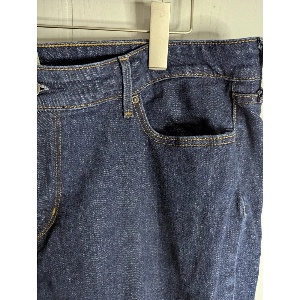 Levis San Francisco slight‎ curve skinny blue jeans womens 18W denim 5 pocket